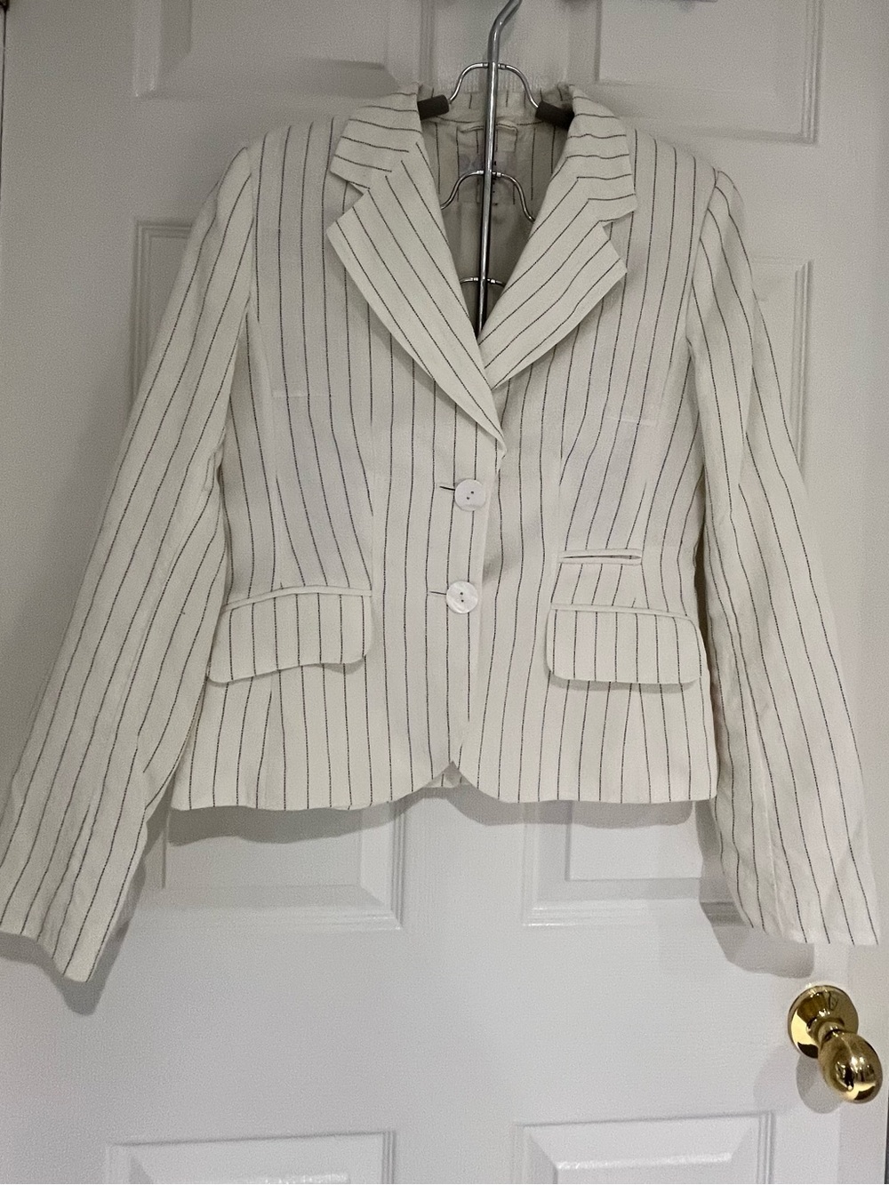 Classic Women's White mid waist jacket with Mother-of-Pearl Buttons